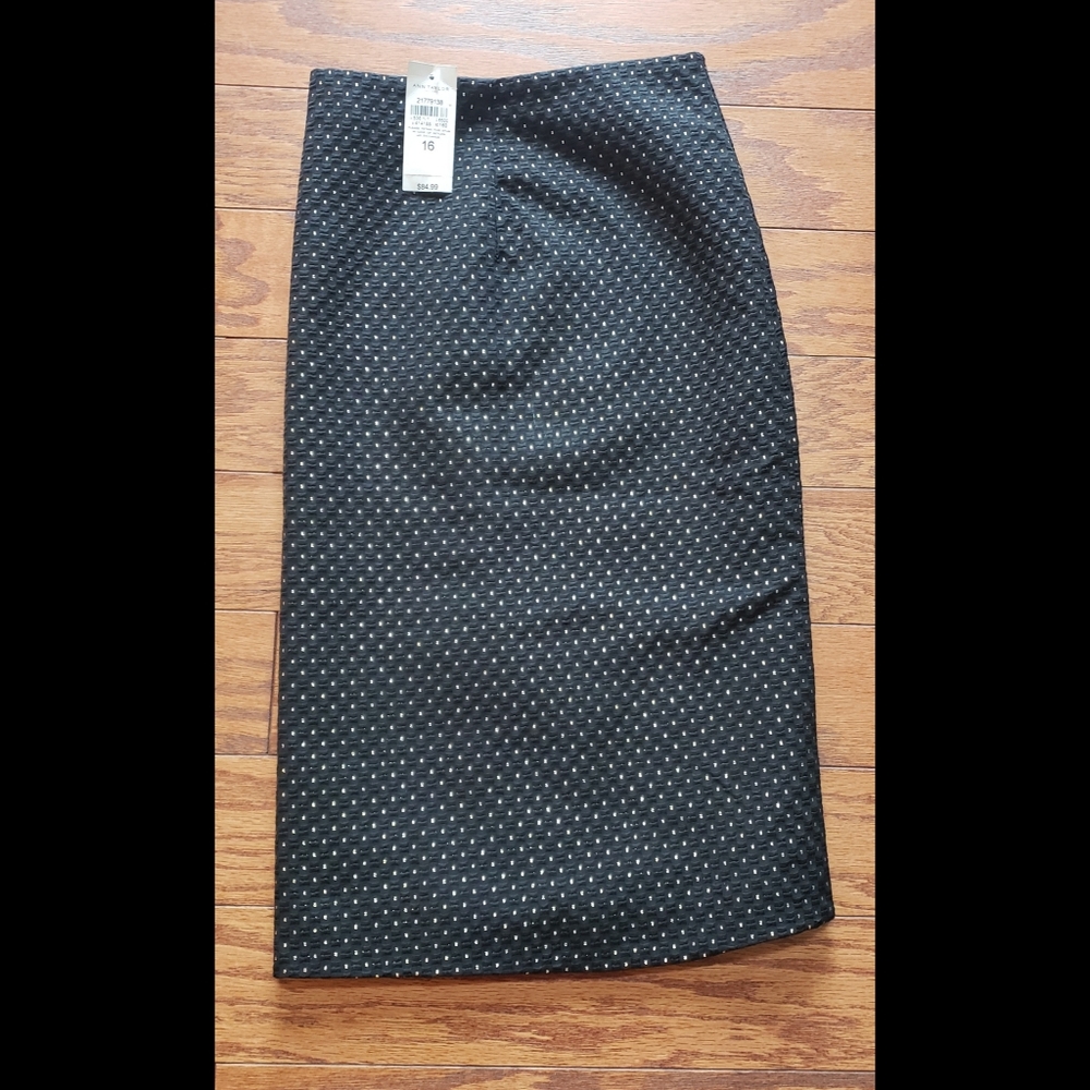 NWT! 🏷️Ann Taylor Black Pencil Skirt,NWT,(S) 16!!